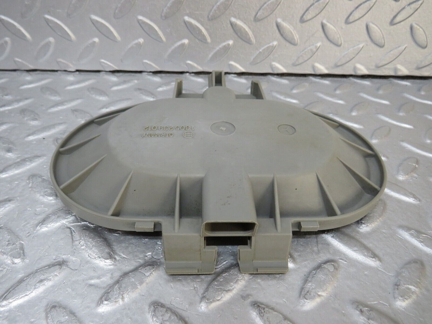 37036 Mercedes-Benz C126 420SEC Coupe Headlight Lid Cover 1305239012