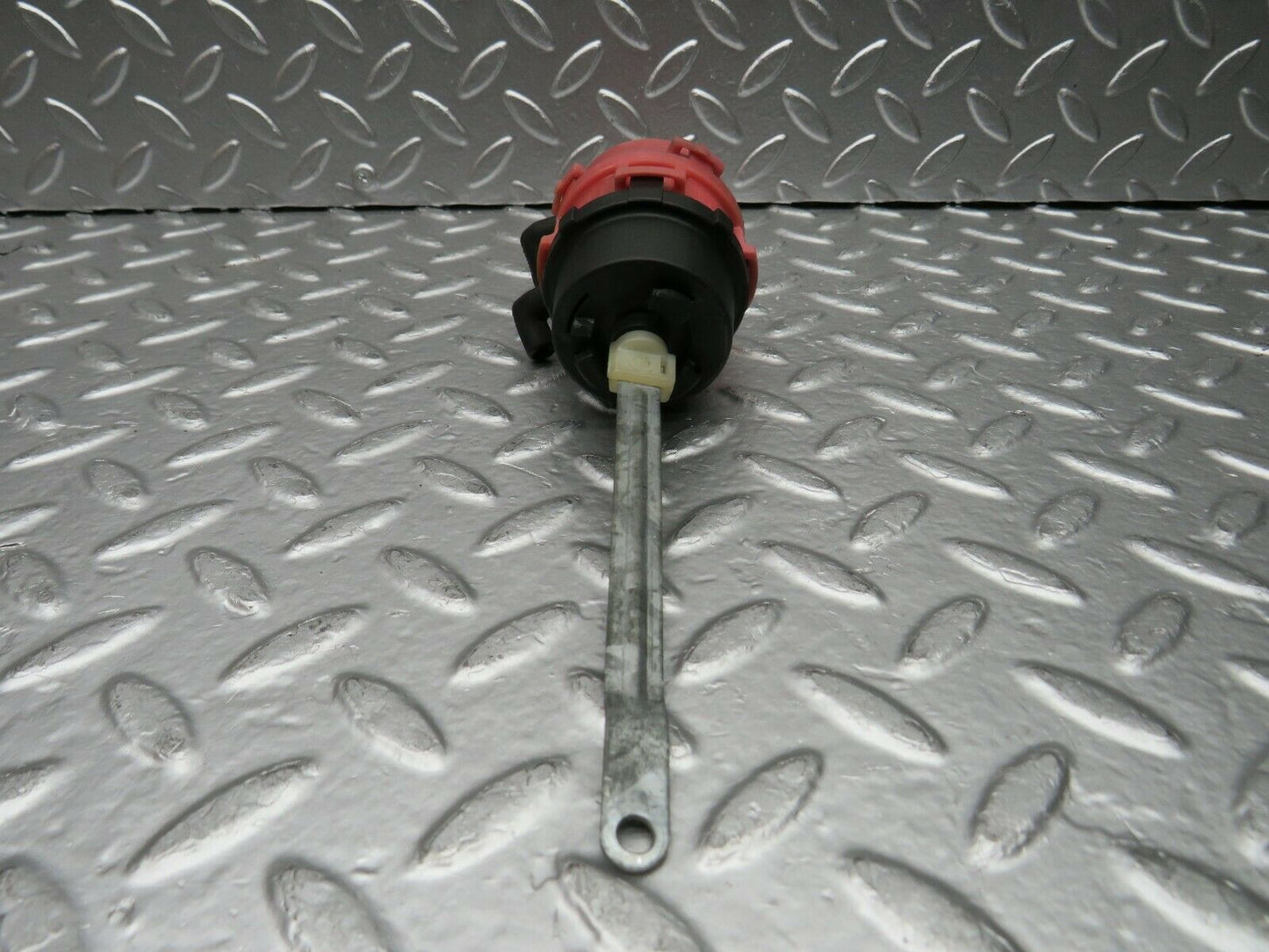 22478 Mercedes-Benz C124 E220 Coupe Heater Box Vacuum Actuator
