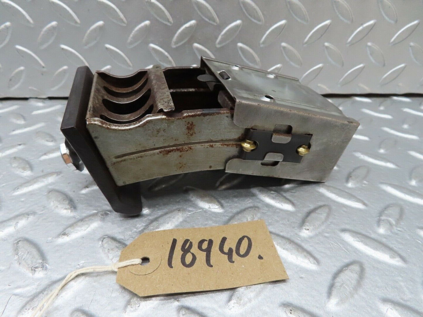 18940 Mercedes-Benz W121 190b Ponton Dashboard Ashtray