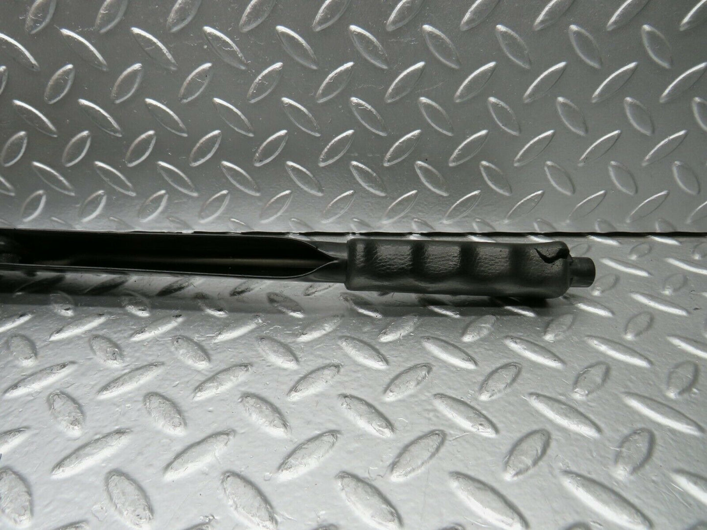 22775 Mercedes-Benz C107 450SLC Coupe Handbrake Lever