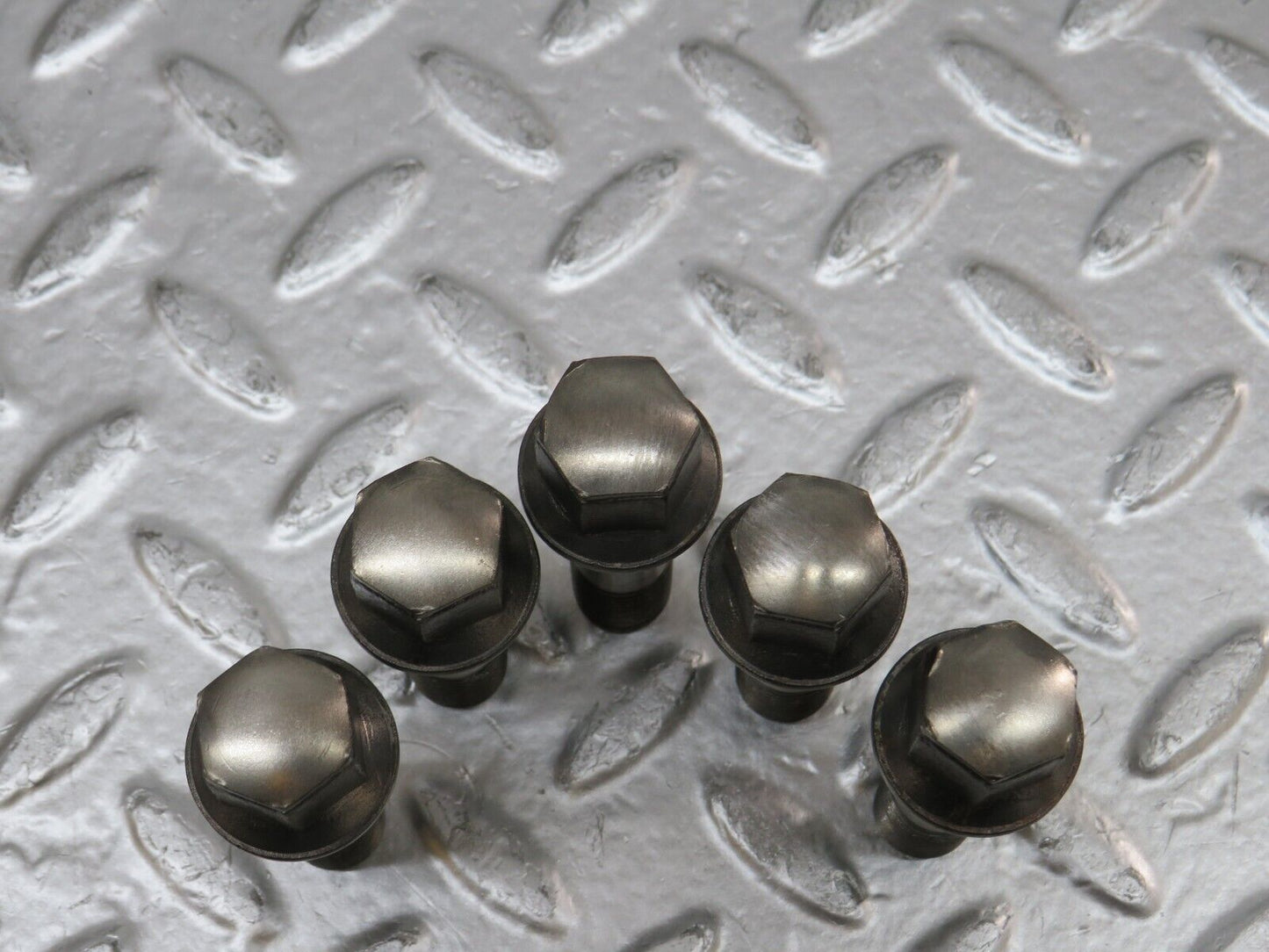 24923 Mercedes-Benz 5x Alloy Wheel Lug Bolt M12x1.5