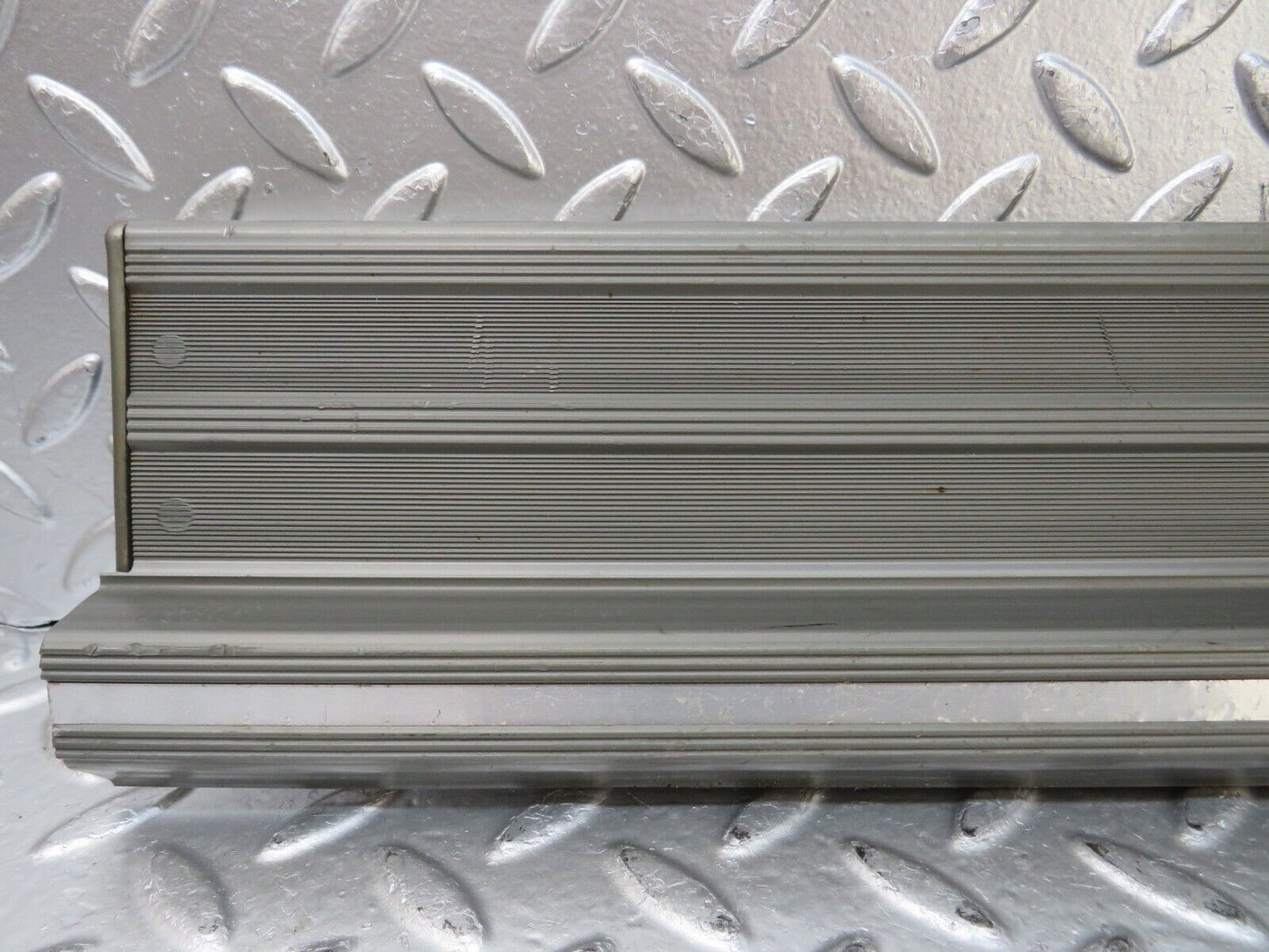 26279 Mercedes-Benz W116 450SE Rear Left Door Sill Grey