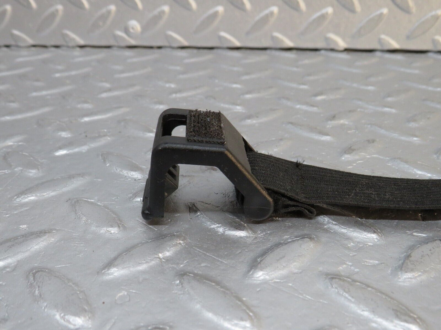 38251 Mercedes-Benz R129 280SL Coupe Wind Deflector Cover Right 1298600210