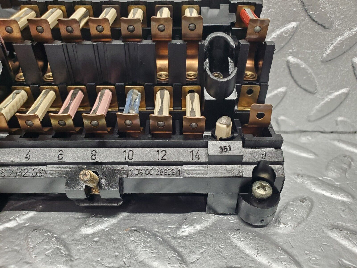 46358 Mercedes-Benz C123 280CE Coupe Fuse Box 1235400650