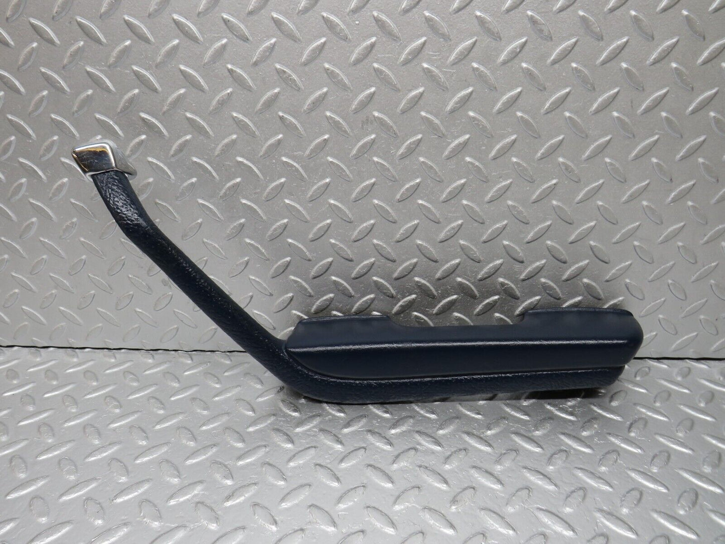 39077 Mercedes-Benz R107 500SL Interior Door Handle Right Blue