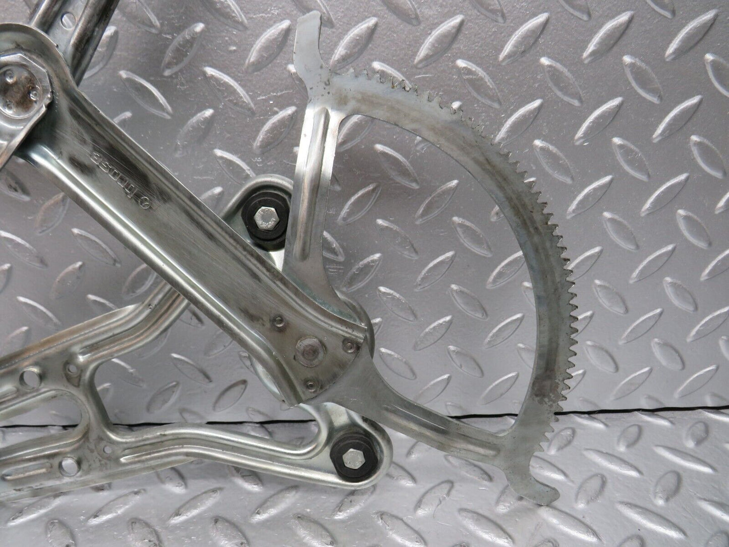 31202 Mercedes-Benz S124 220TE Wagon Front Left Power Window Regulator