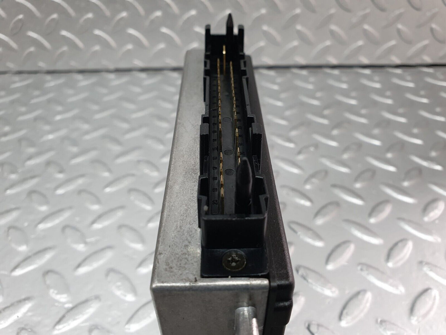 42147 Mercedes-Benz R129 320SL Coupe ECU Control Unit 0145450832