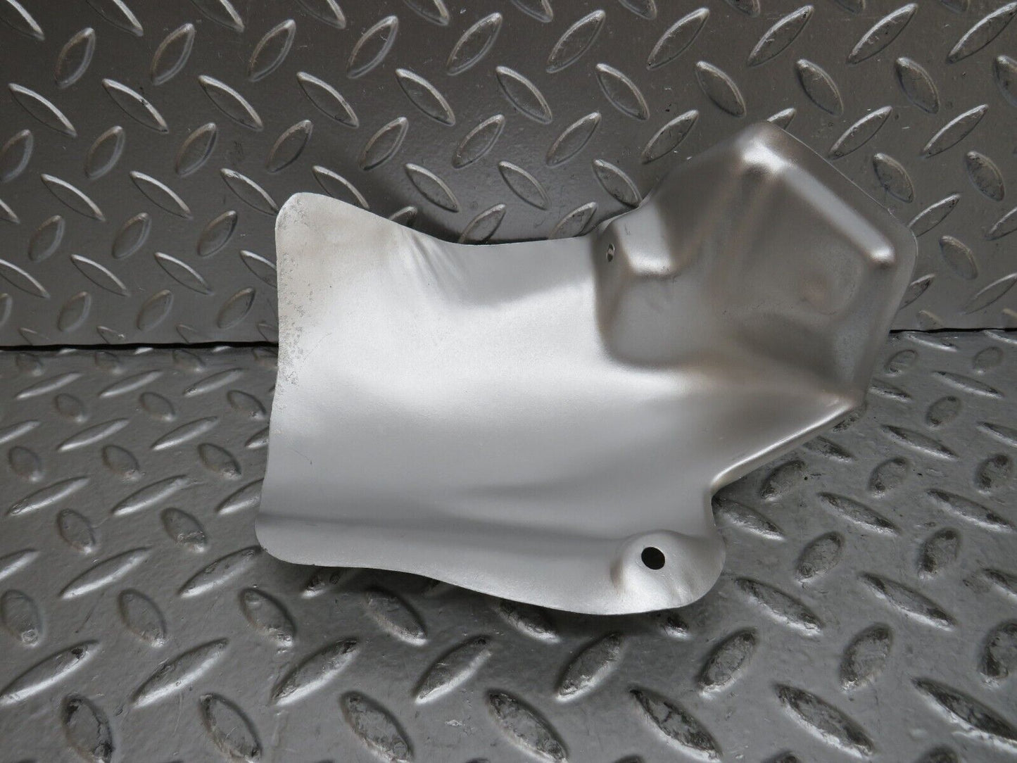 29105 Mercedes-Benz C124 320CE Coupe Exhaust Heat Shield
