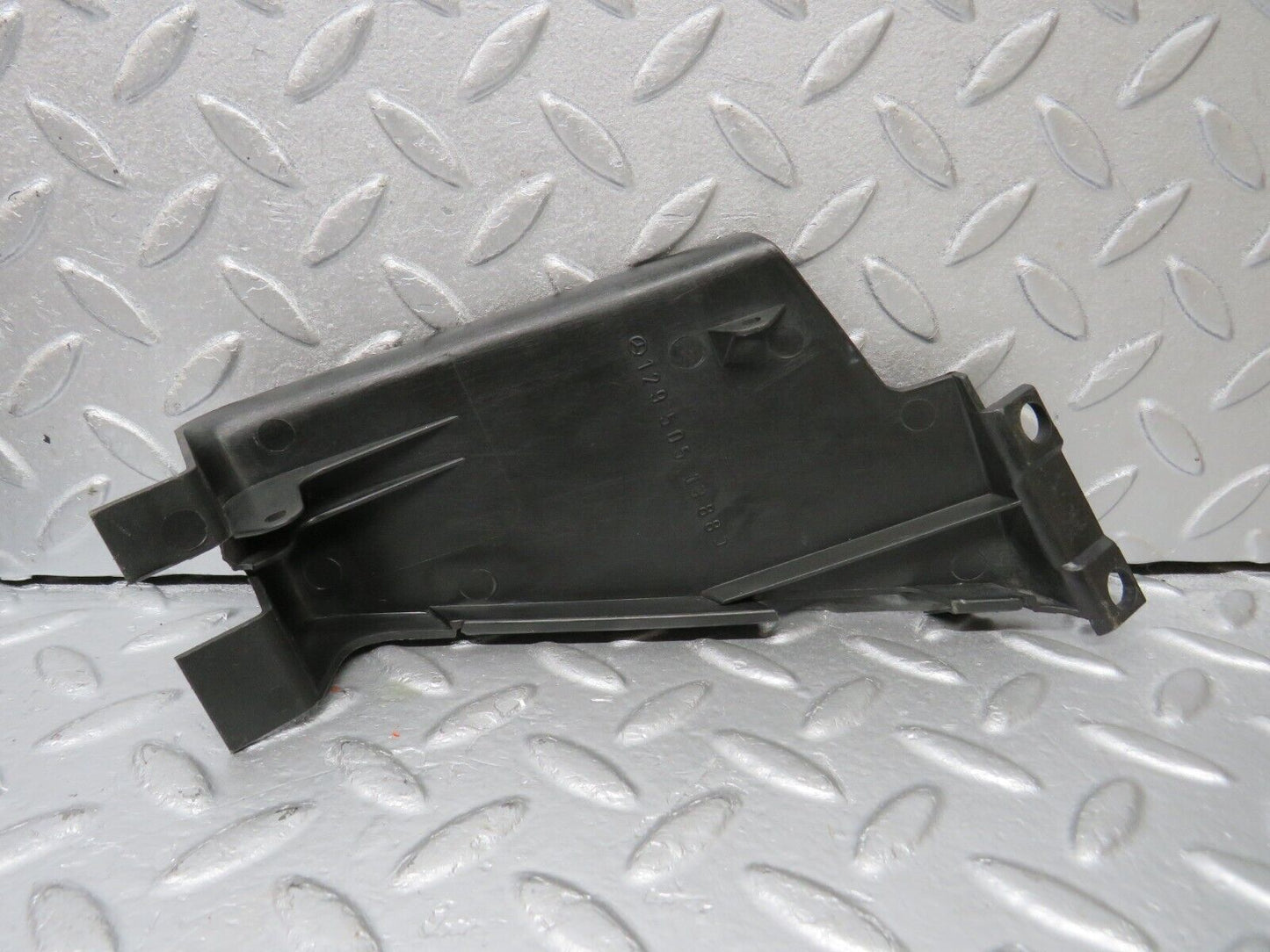 39621 Mercedes-Benz R129 320SL Coupe Radiator Fan Shroud Cover 1295051388 1295051288 1295051788