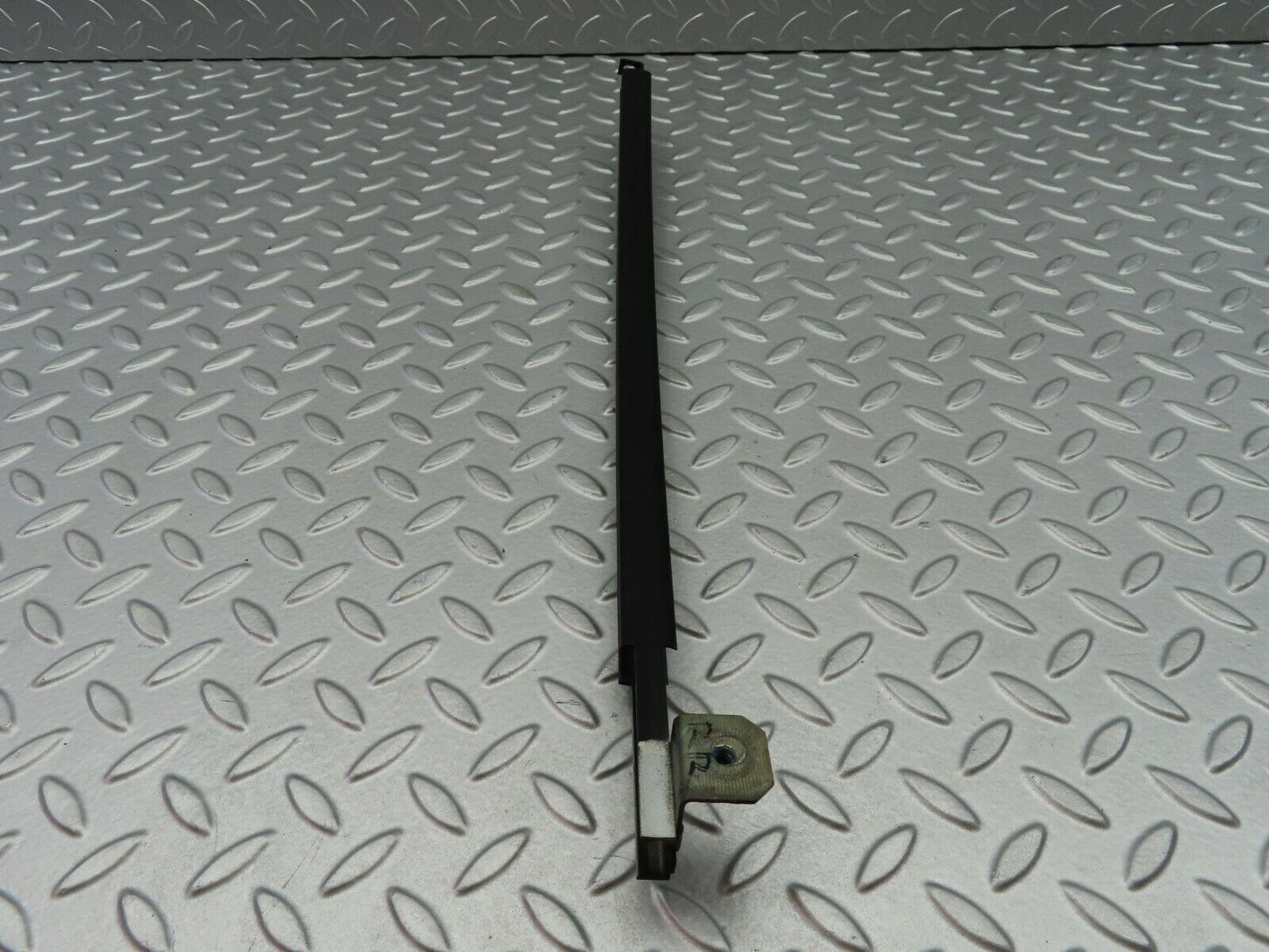 6606 Mercedes-Benz S124 E220 Wagon Window Channel Rear Right