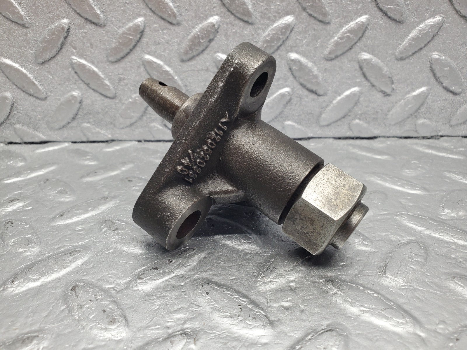 W112 timing chain tensioner used OEM