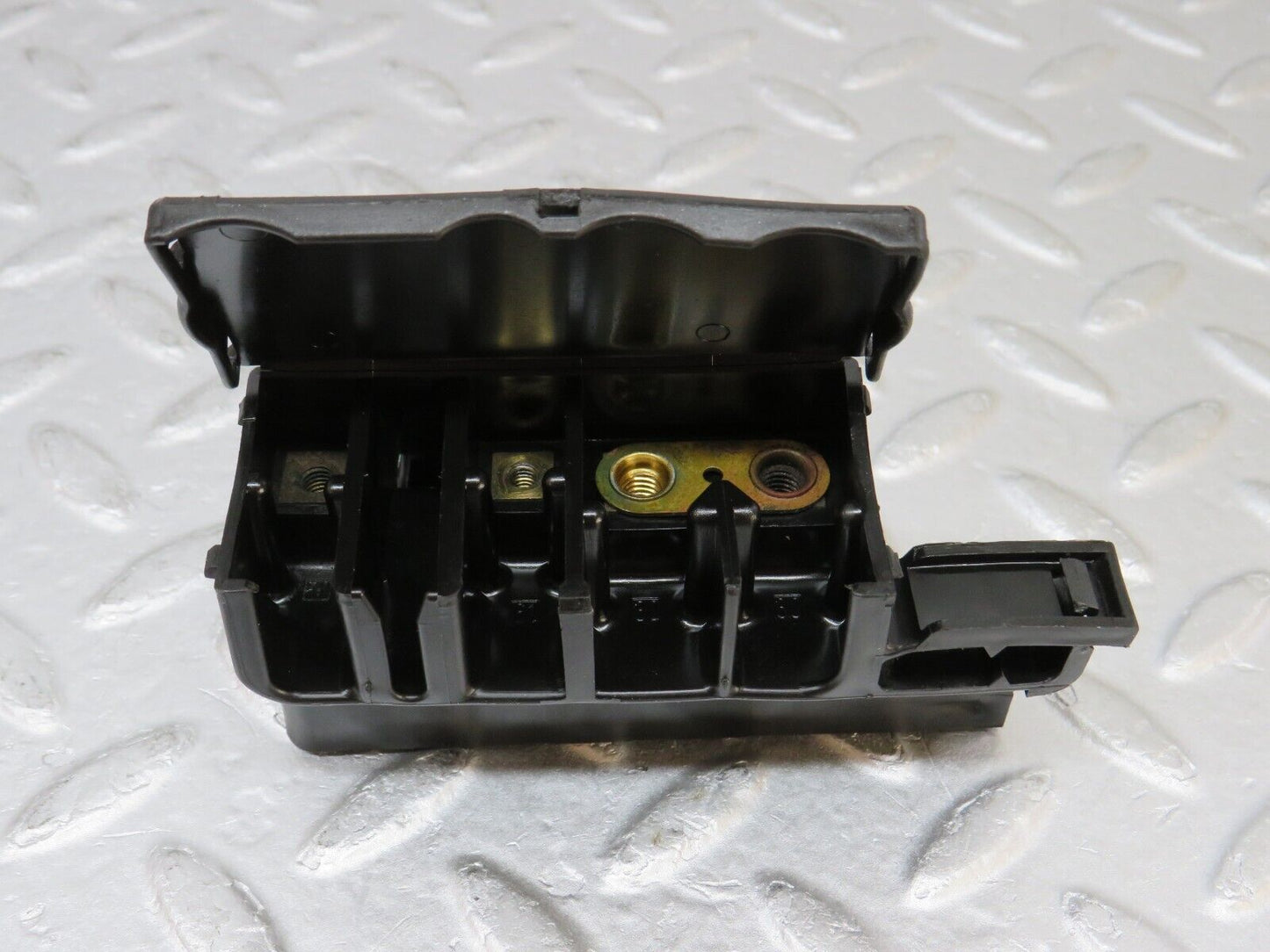36033 Mercedes-Benz W126 420SE Cable Wire Distributor Connector 1265400069