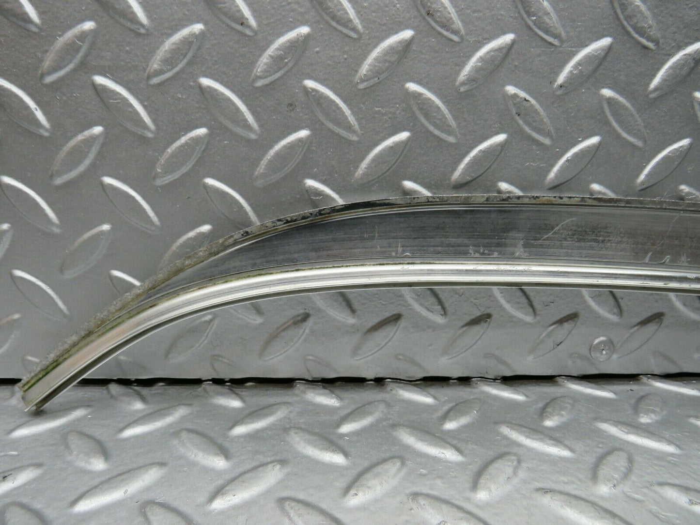 22018 Mercedes-Benz S123 280TE D Pillar Exterior Chrome Trim Right Side