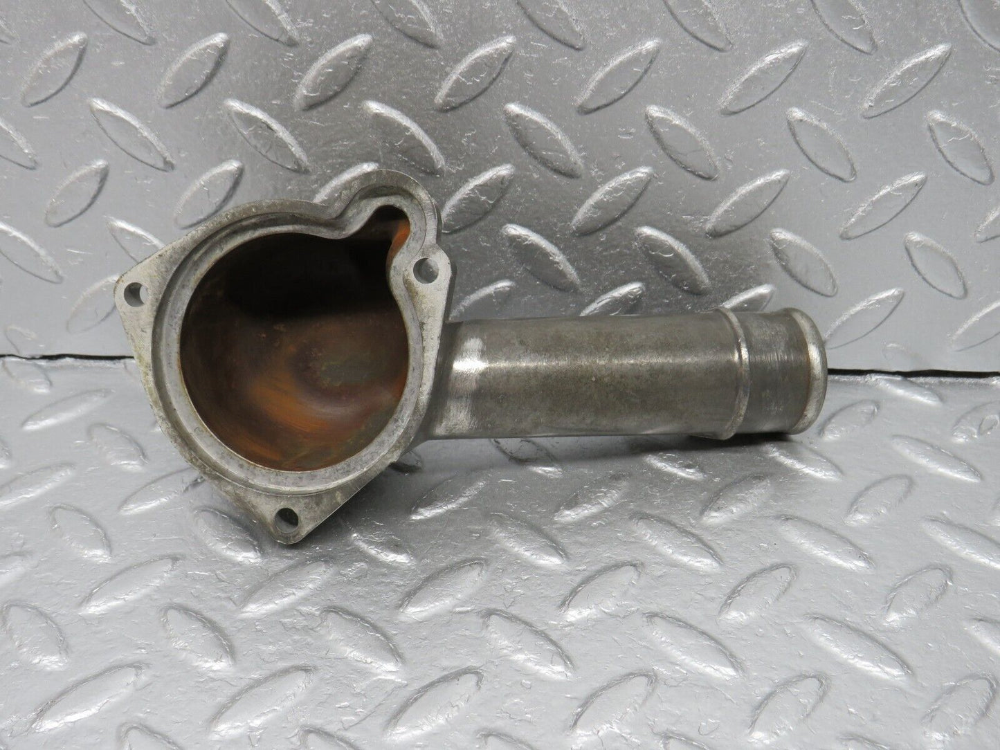 40651 Mercedes-Benz W123 300D Thermostat Housing 6172031474