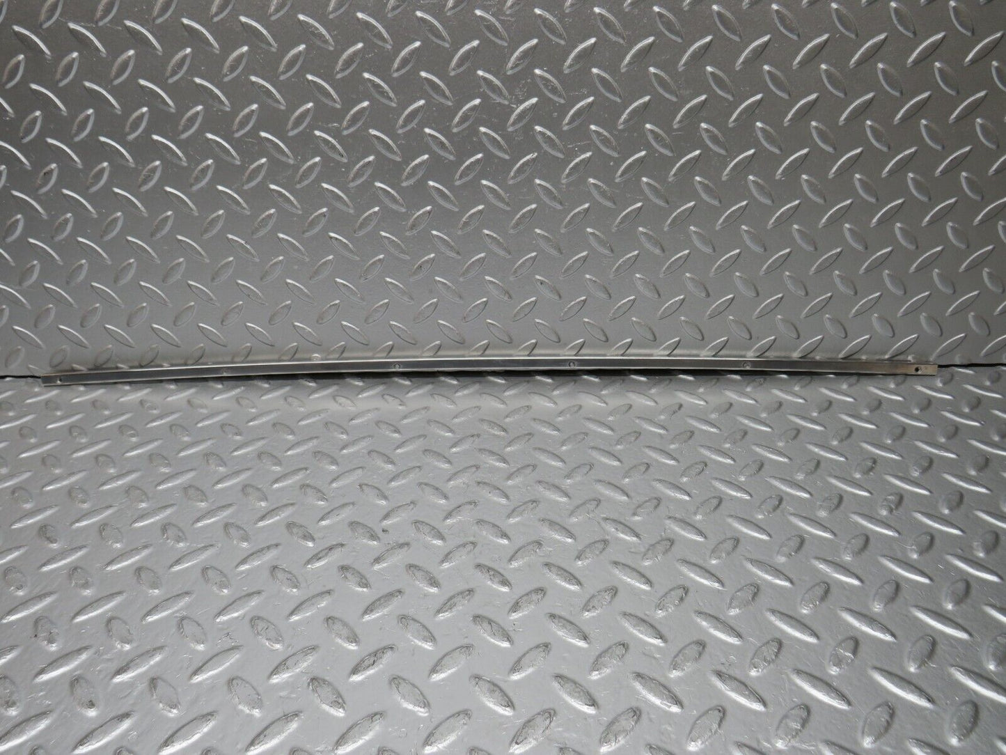 30774 Mercedes-Benz W201 190E 2.0L Sunroof Chrome Trim
