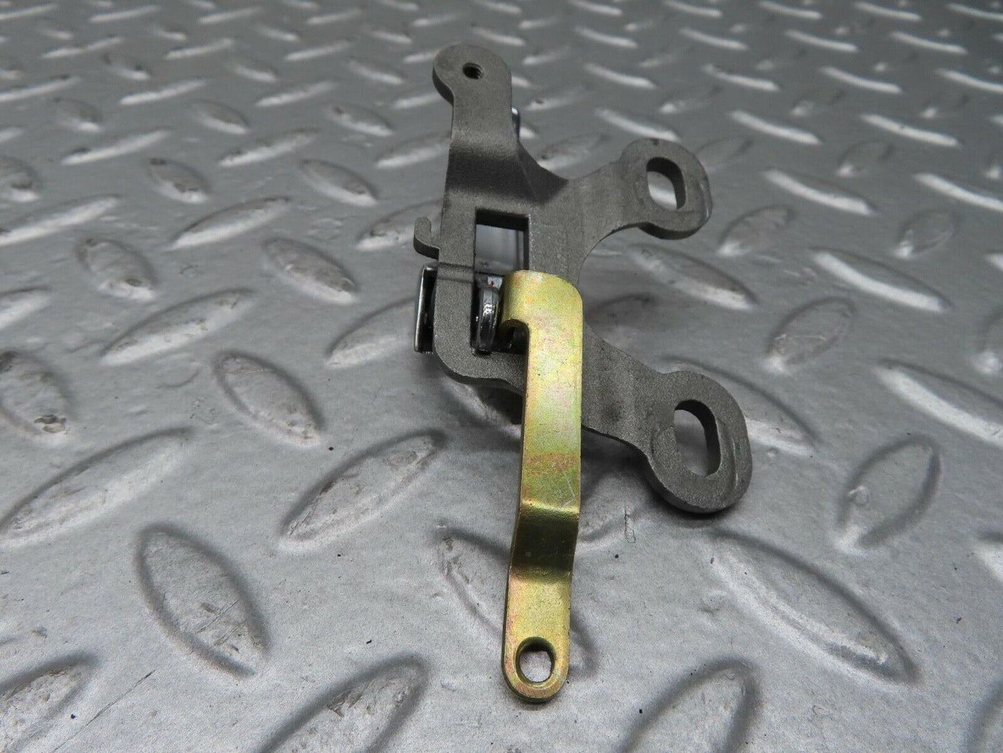 7039 Mercedes-Benz W123 230E Front Right Interior Door Handle