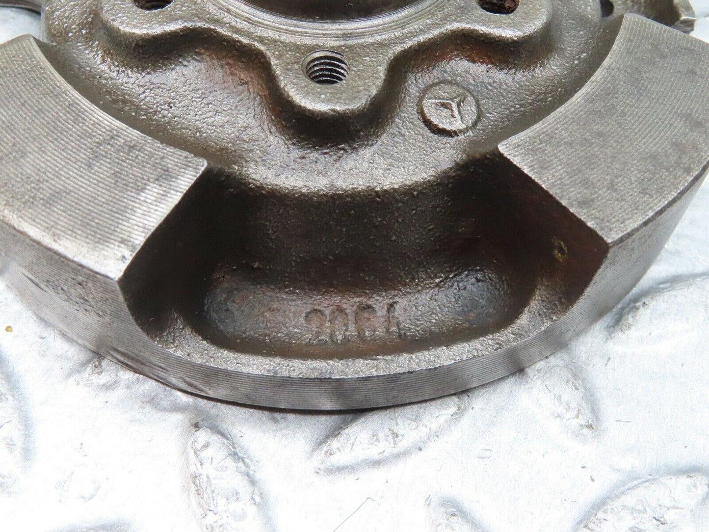 18161 Mercedes-Benz W123 200 Crankshaft Vibration Absorber