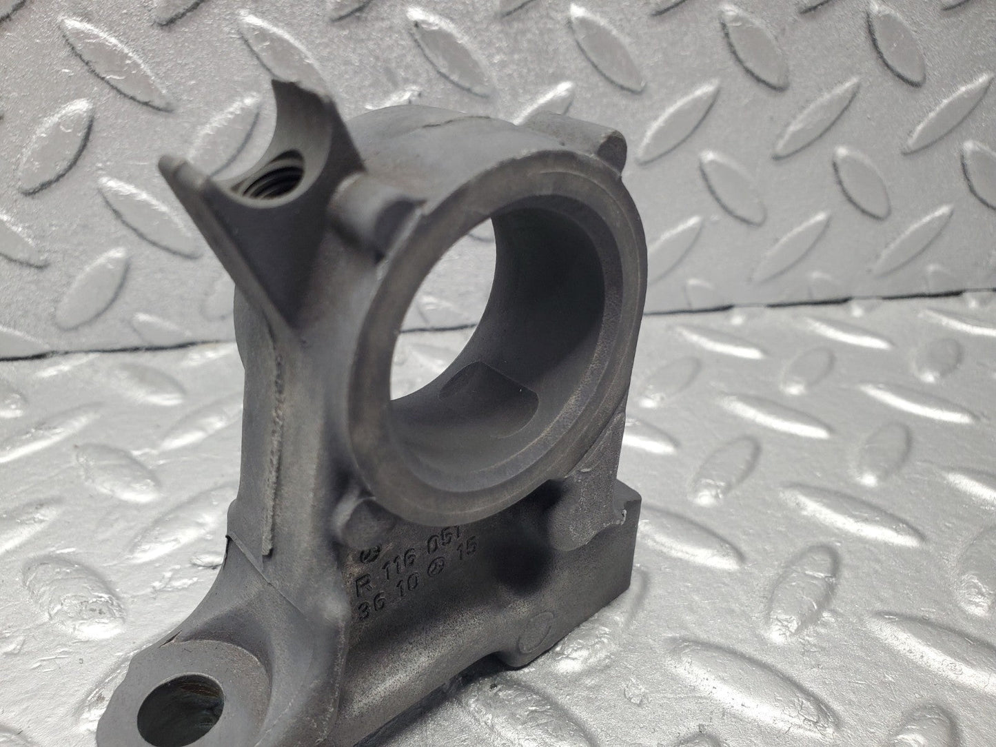 W126 Coupe camshaft tower bearing used OEM