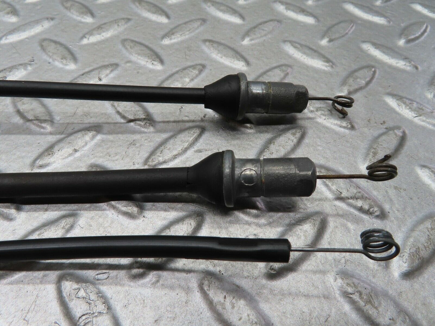 19211 Mercedes-Benz W123 300D Heater Control Cable