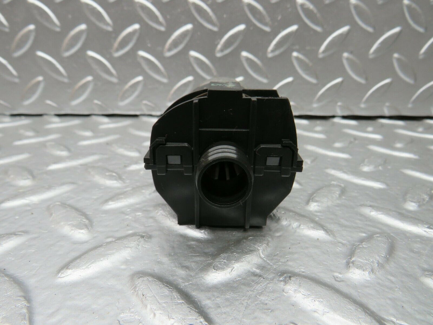 22404 Mercedes-Benz C124 E220 Coupe Temperature Sensor 0008301908 0130002802