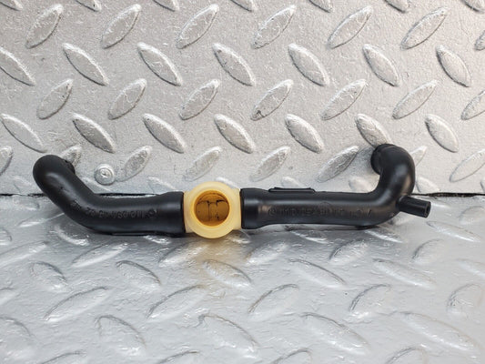 45396 Mercedes-Benz 280E M110.983 Air Intake Pipe 1100946082 1100944582