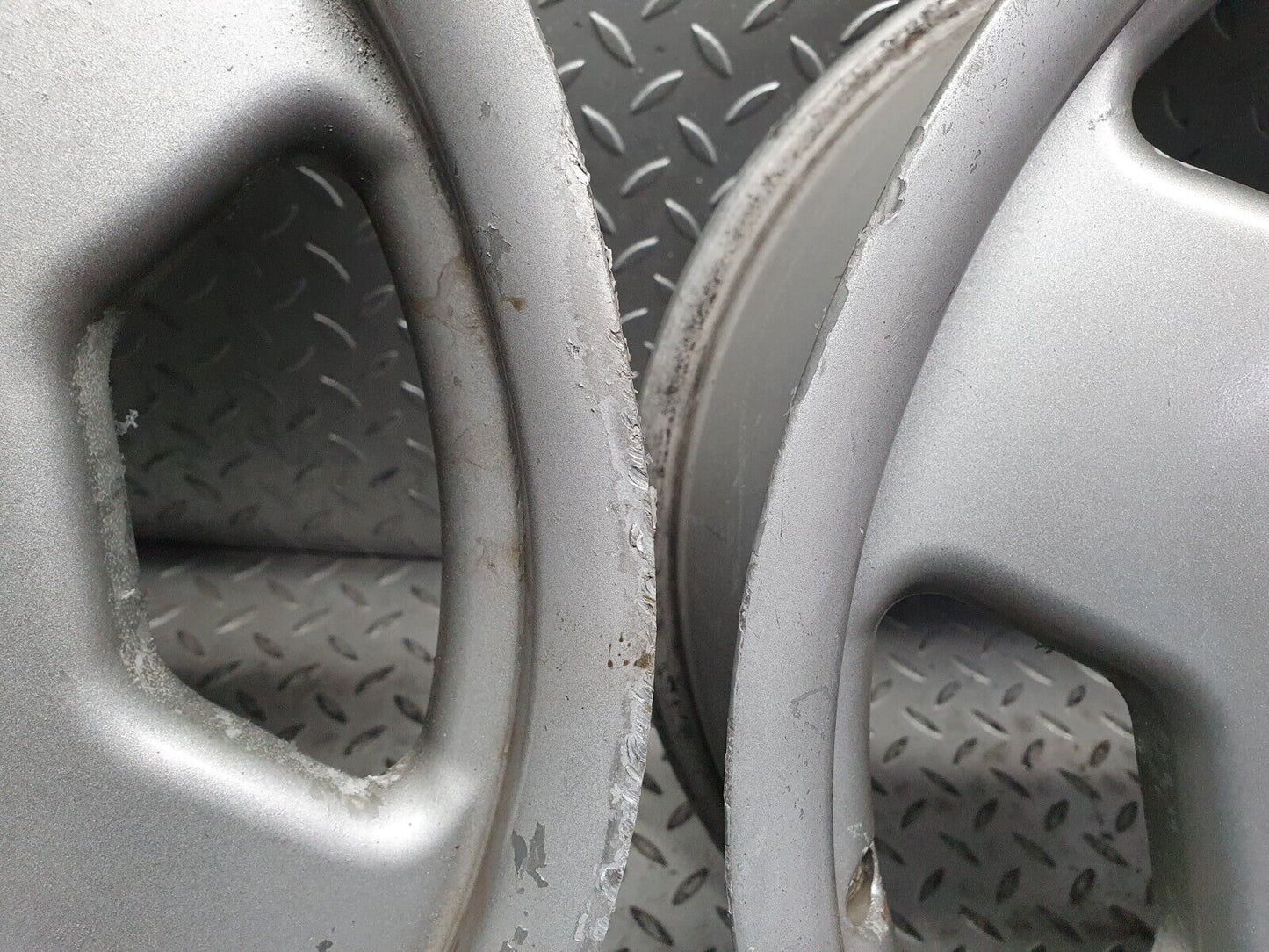 40863 Mercedes-Benz Alloy Wheel Set 7.5Jx17H2 ET35 KBA43991