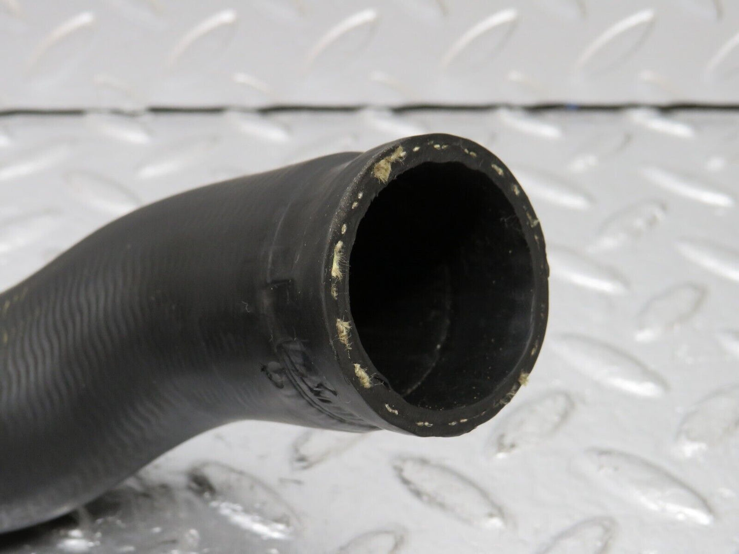 34090 Mercedes-Benz W124 260E Coolant Hose Hose Pipe 2x 1245013382 1245019482