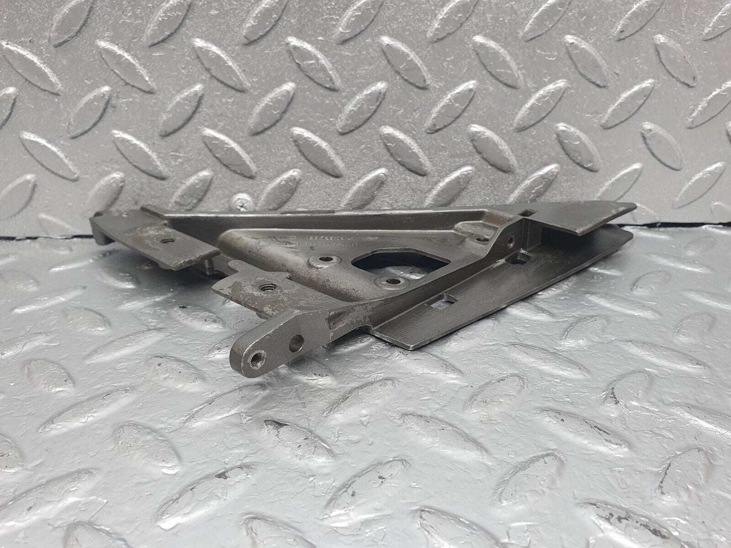 43626 Mercedes-Benz C126 380SEC Coupe Right Mirror Mounting Triangle 1267250241