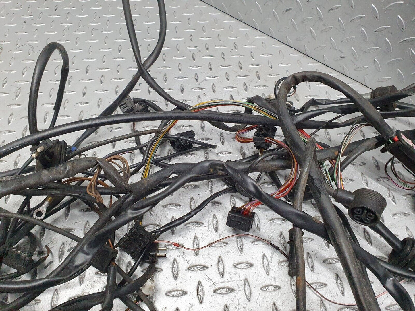 41298 Mercedes-Benz W126 300SE Engine Wiring Harness 1265407706 1265405035
