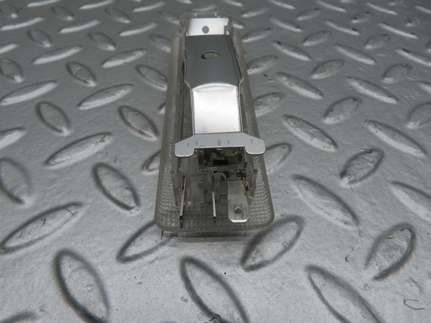 14943 Mercedes-Benz W140 S320 Rear Dome Light 1408201101