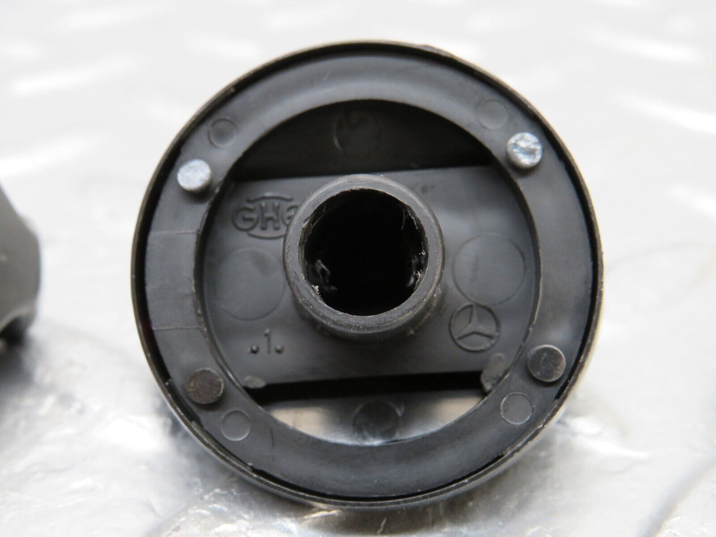 25522 Mercedes-Benz W123 200 Heater Control Knob Set