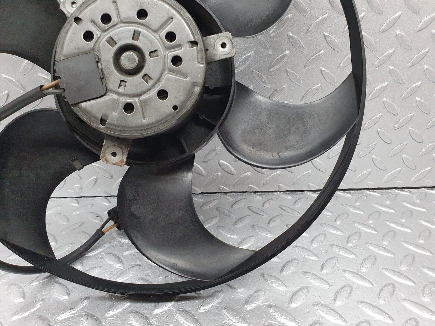 41852 Mercedes-Benz W202 C200 Radiator Cooling Fan 3136613279