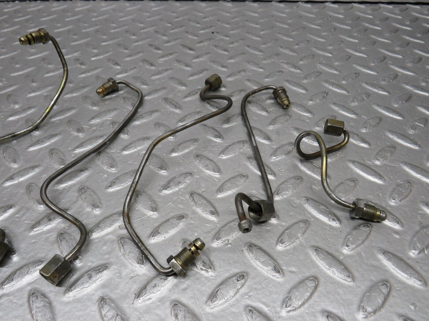 37119 Mercedes-Benz C126 420SEC Coupe Fuel Line Pipe Set