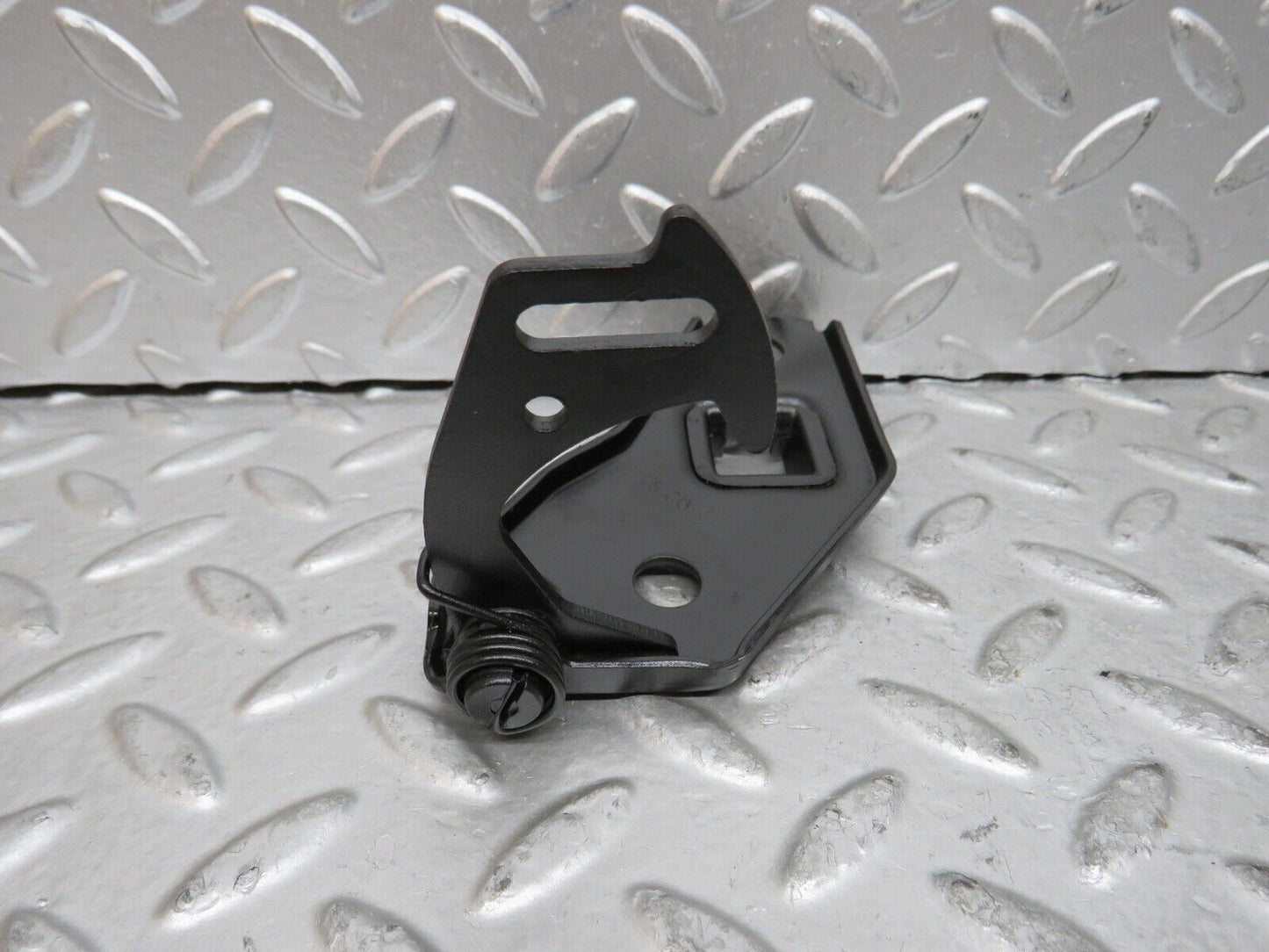 29121 Mercedes-Benz C124 320CE Coupe Bonnet Safety Latch 1248800360