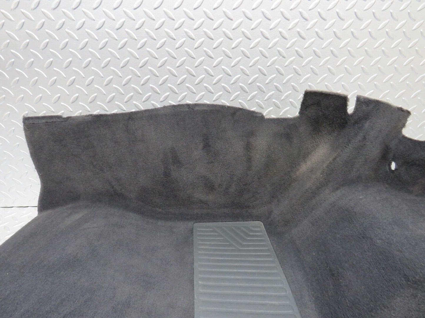 34834 Mercedes-Benz W210 320E Front Right Floor Carpet Grey 2106802240