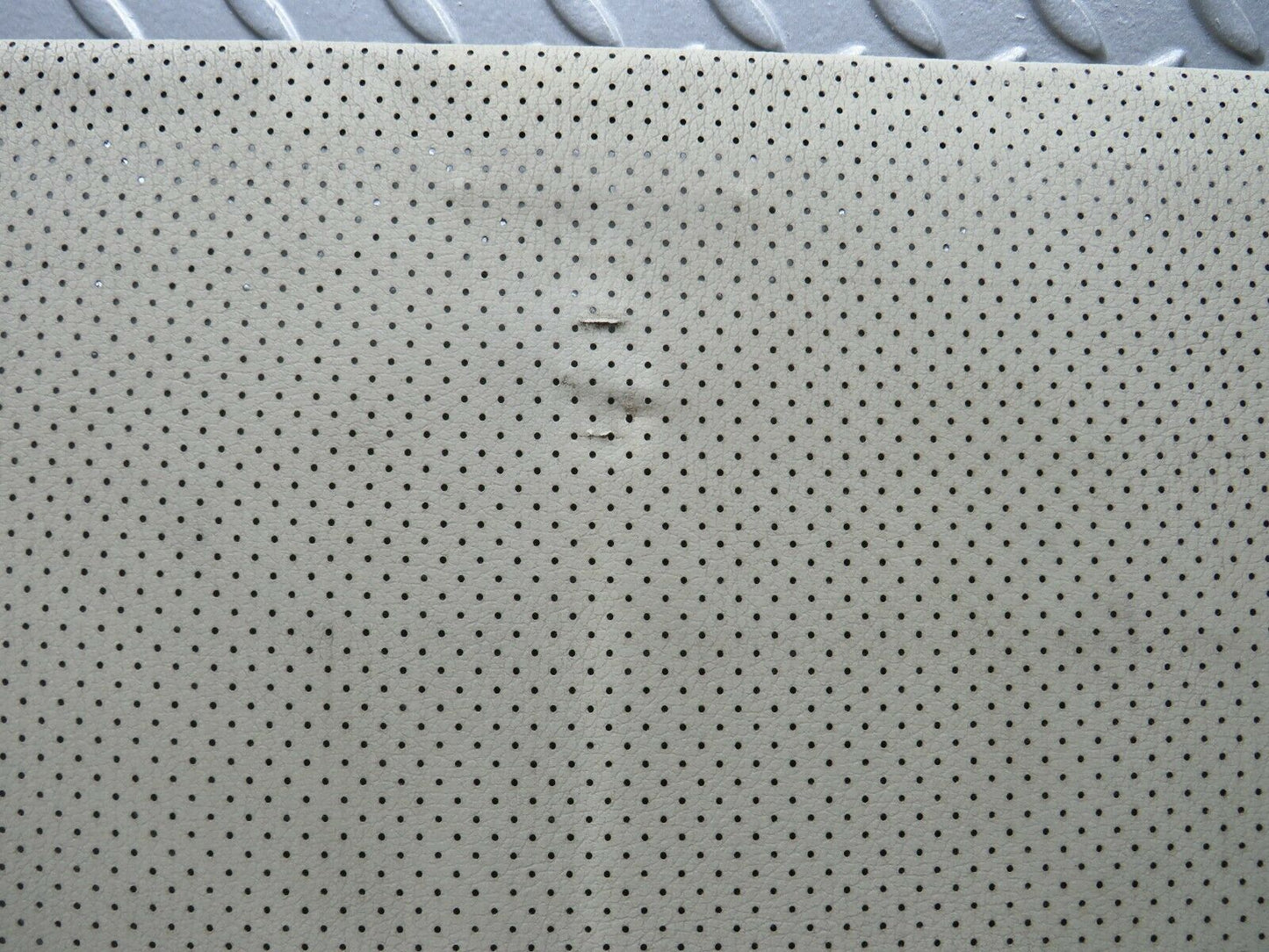 22883 Mercedes-Benz C107 450SLC Coupe Interior Sunroof Cover Panel