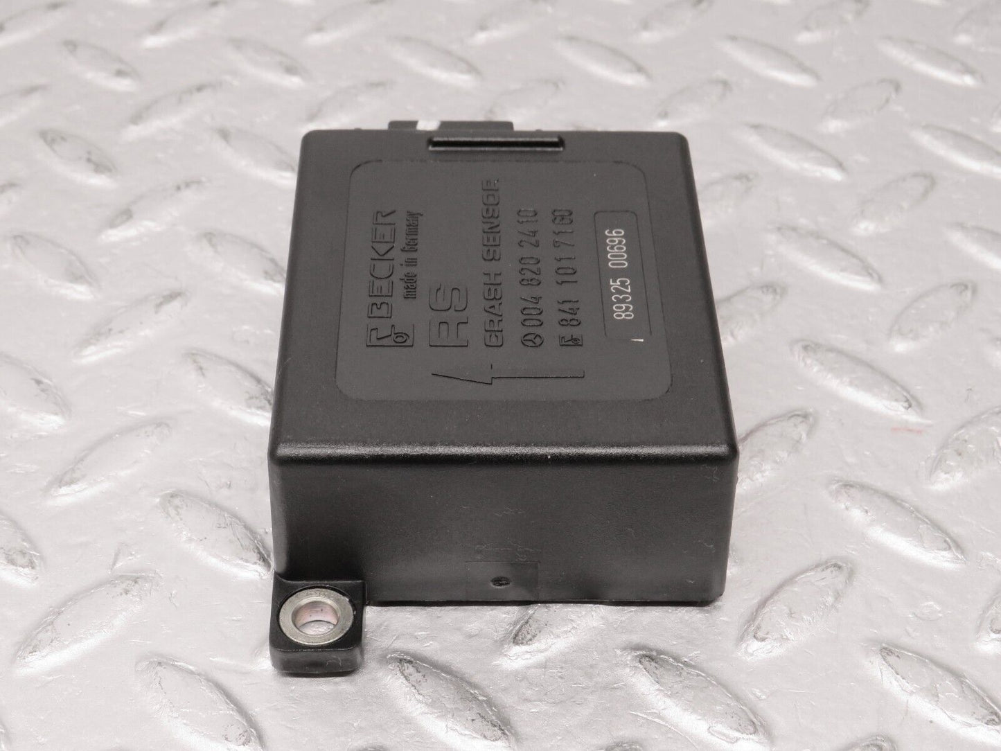 36096 Mercedes-Benz W126 420SE Airbag Crash Sensor 0048202410 8411017160