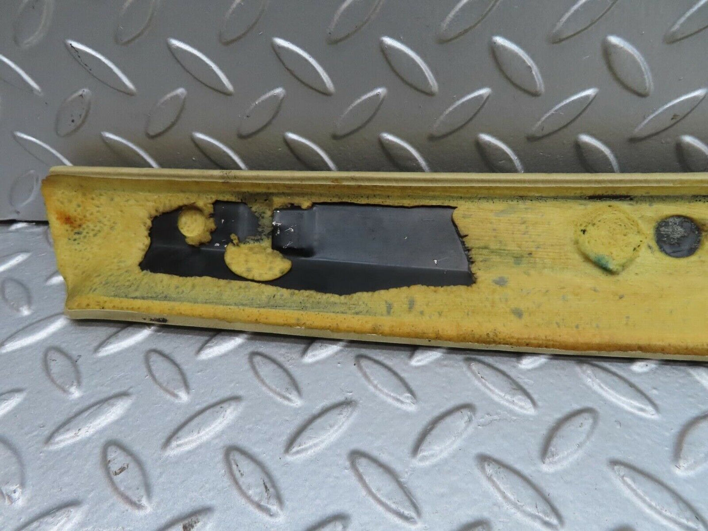 15318 Mercedes-Benz W123 230E A Pillar Cover Left Side