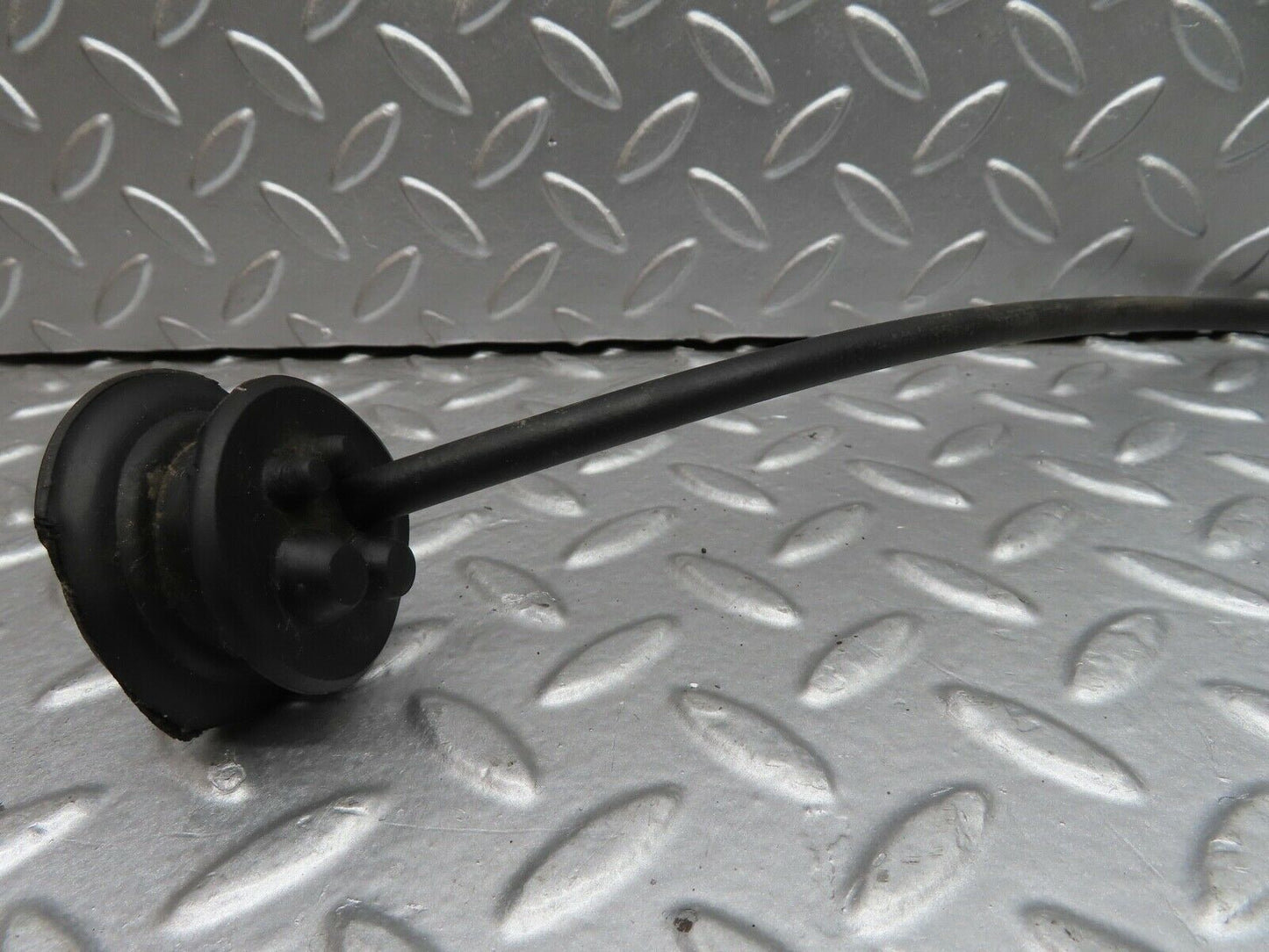 20991 Mercedes-Benz W114 250CE Coupe Oil Pressure Gauge Pipe
