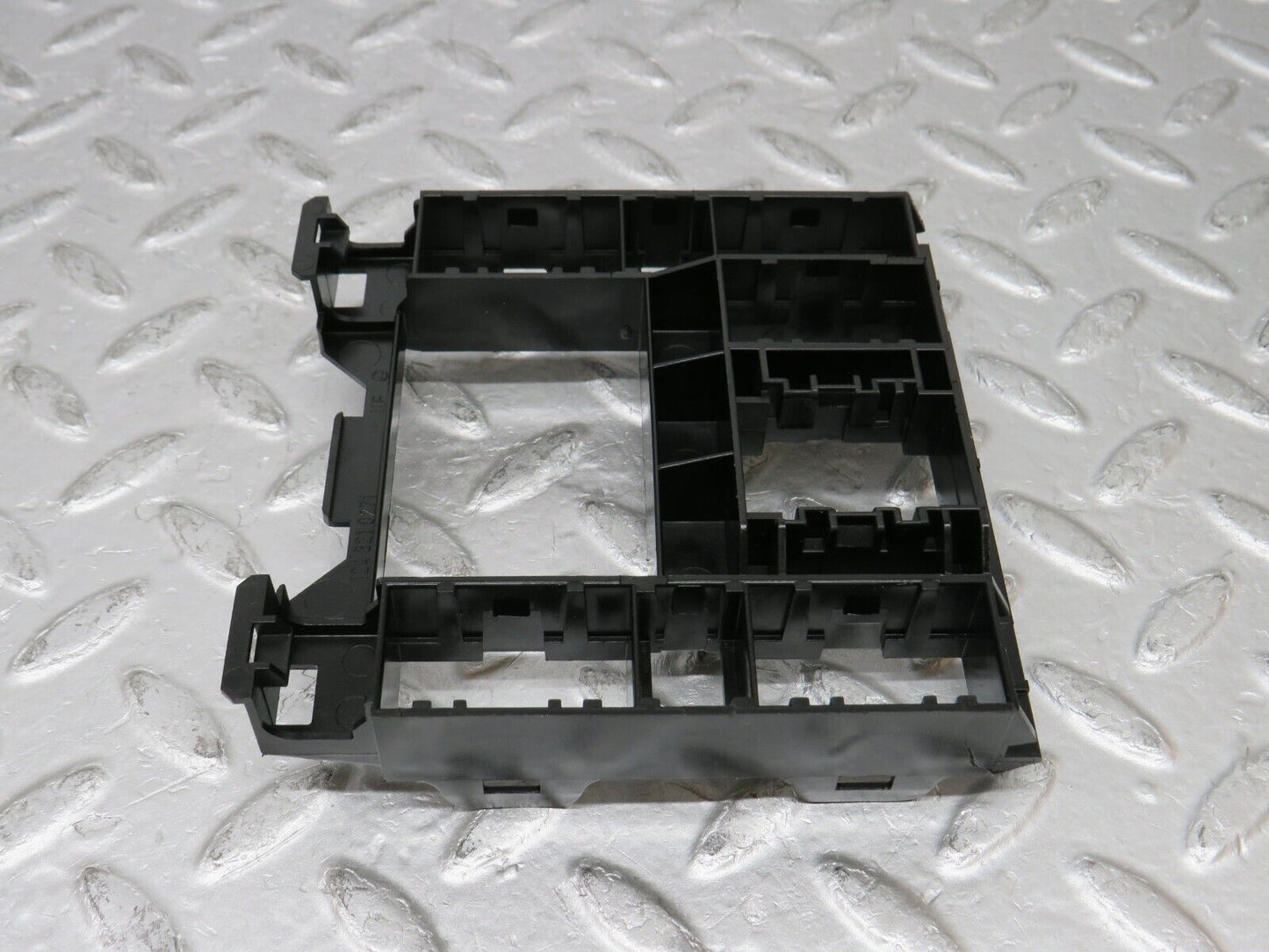 37928 Mercedes-Benz A124 320E Cabriolet Window Regulator Switch Console 1248210271