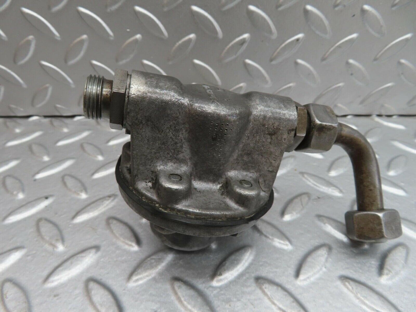 15681 Mercedes-Benz R107 450SL Oil Pressure Damper 1161870196 1161870494