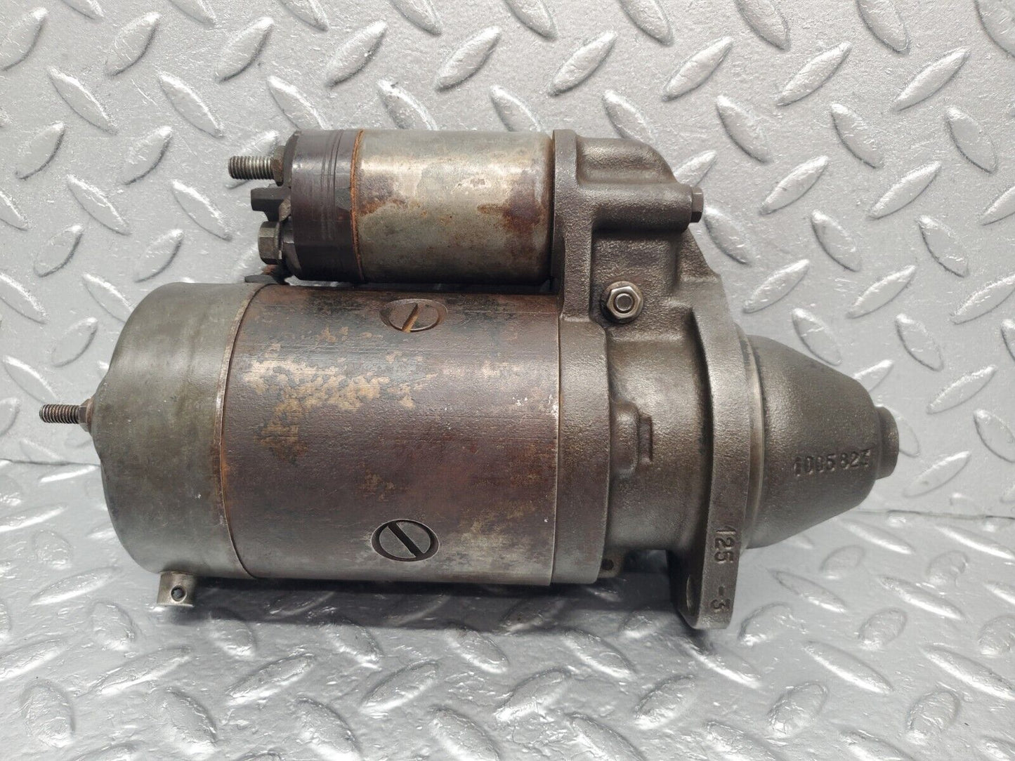 46069 Mercedes-Benz W126 420SE Starter Motor Bosch 0001313006 0331302050