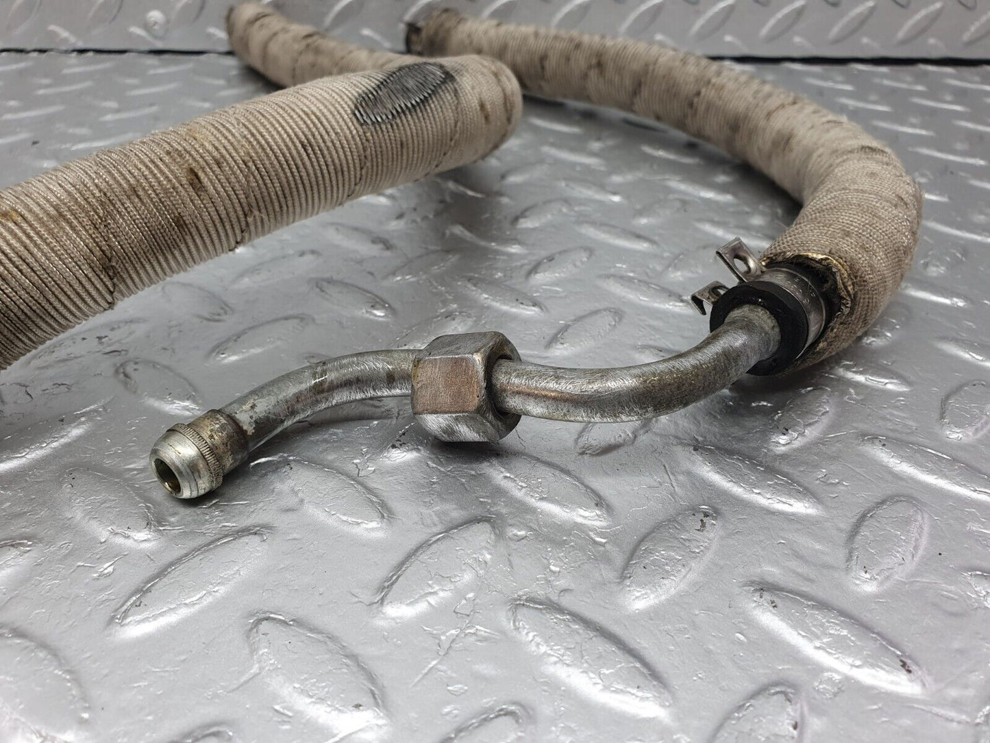 41616 Mercedes-Benz W124 200E Power Steering Pump Oil Hose Pipe