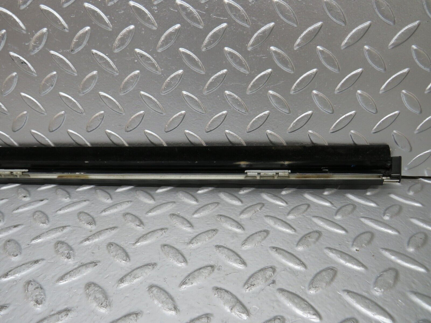 24887 Mercedes-Benz W140 S320 Front Right Door Chrome Moulding Trim