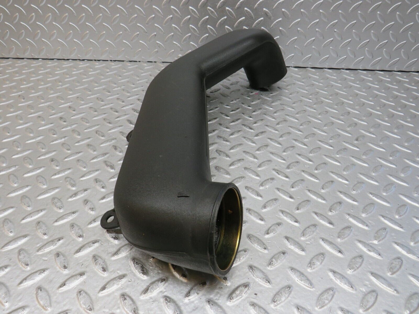 28933 Mercedes-Benz C124 320CE Coupe Air Intake Pipe 1041413304