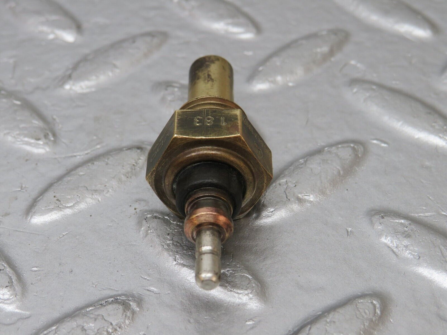 34497 Mercedes-Benz C126 380SEC Coolant Temperature Sensor VDO 0055421017