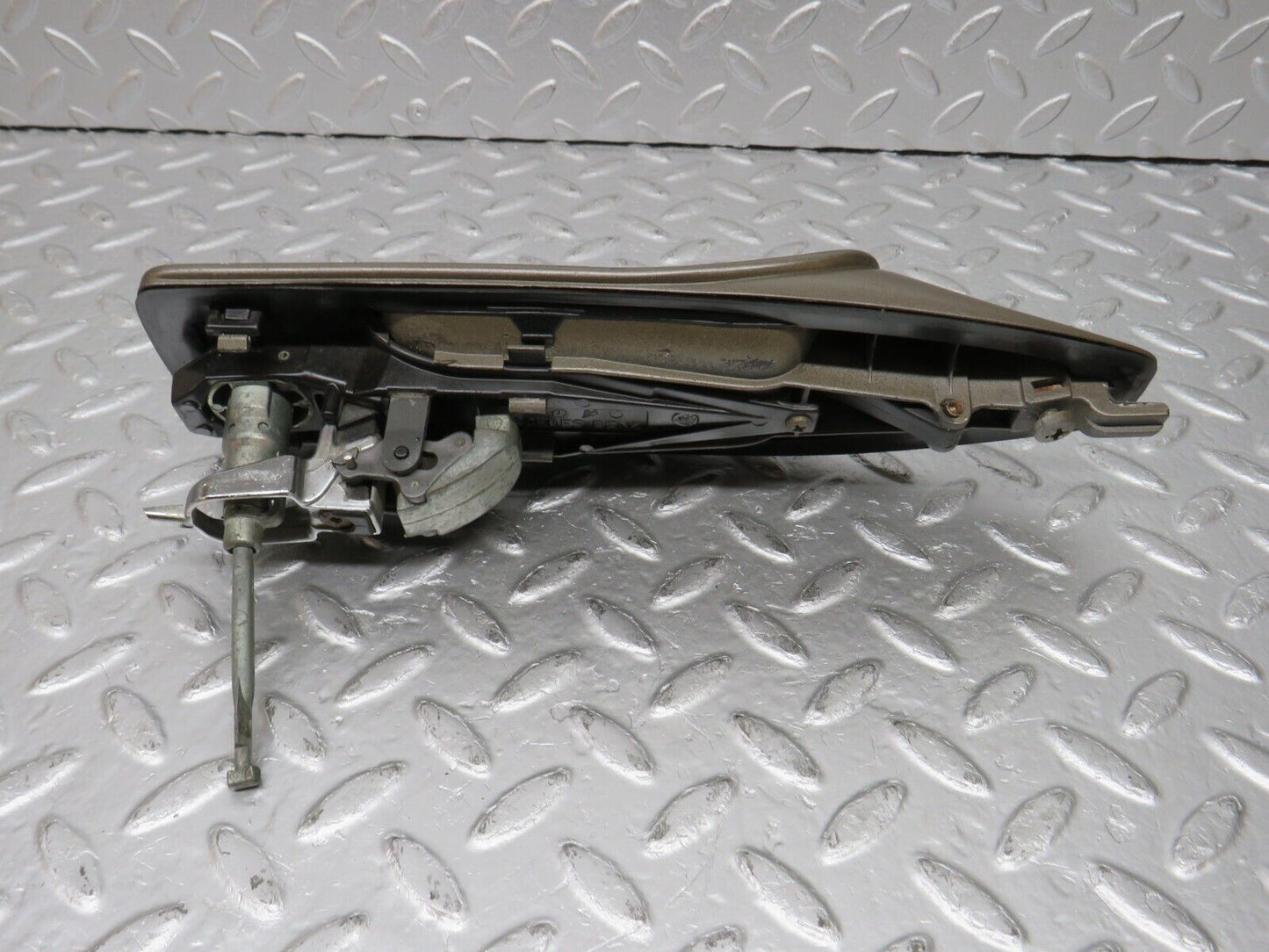 34398 Mercedes-Benz C126 380SEC Coupe Right Exterior Door Handle No Key