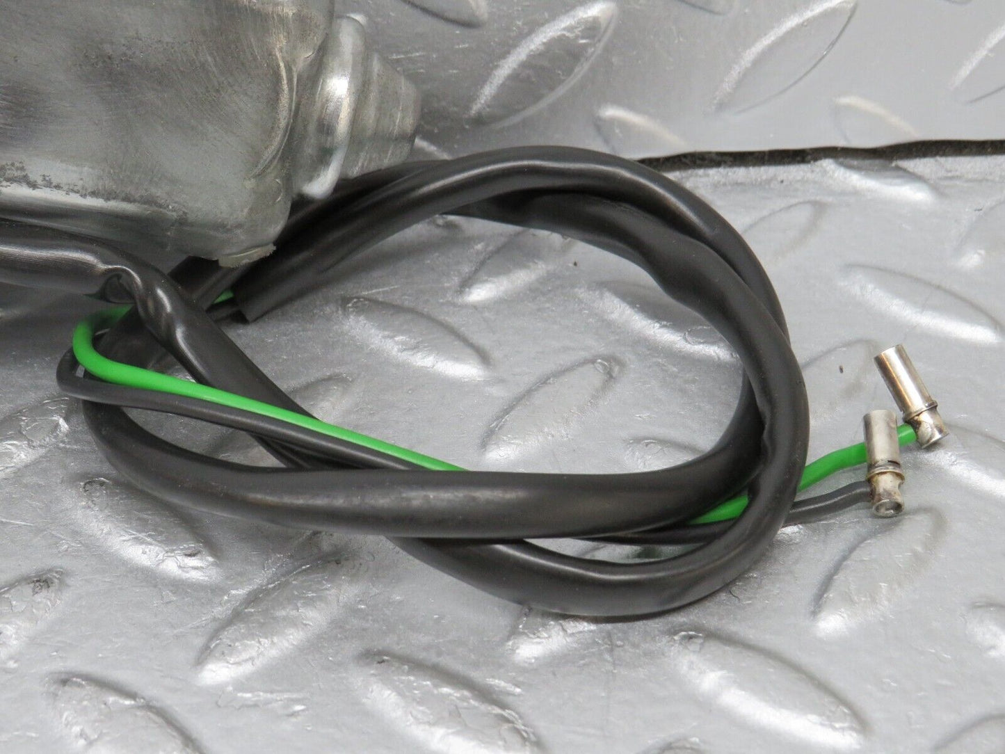 36155 Mercedes-Benz W126 420SE Rear Left Window Regulator Motor 0130821037