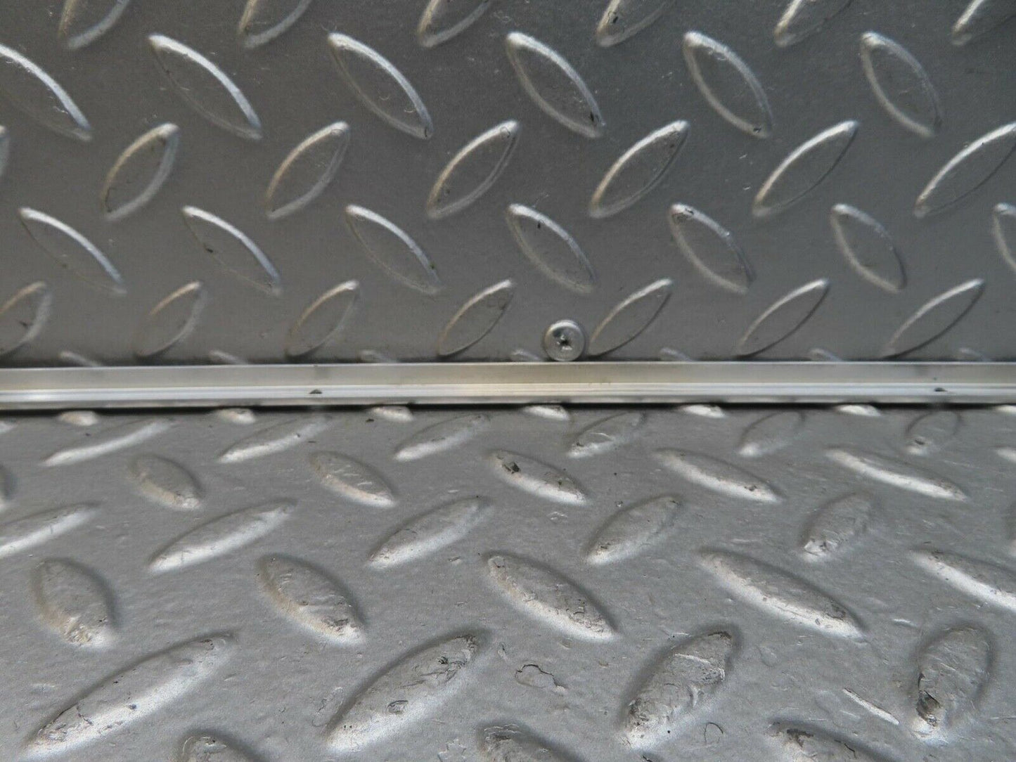 15447 Mercedes-Benz W123 230E Sunroof Chrome Trim