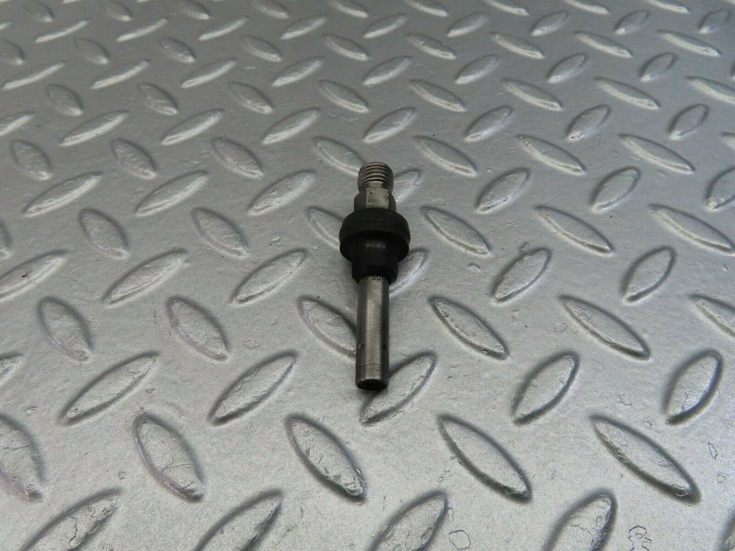 9805 Mercedes-Benz C123 280CE Coupe Fuel Injector Bosch 0437502010